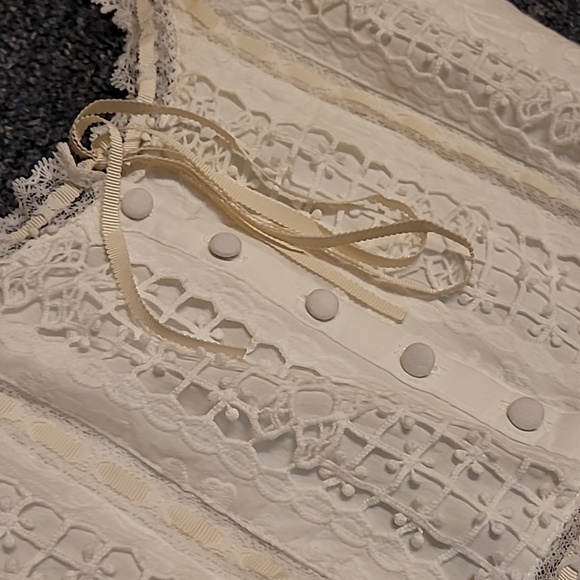 For Love Ans Lemon Dress White Lace Dress - Picture 3 of 3